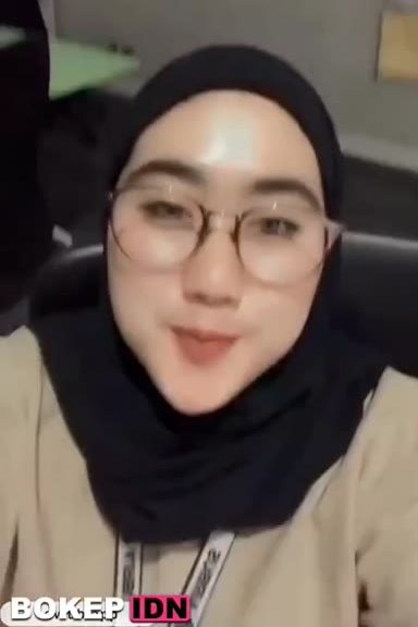 Awek Jilbab Malay Cantik Tocil Legit Banget